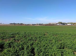 2 S Benjamin St, Humboldt, SD 57035