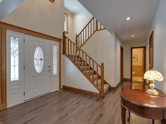 2nd image of 9154 Gregory Ct