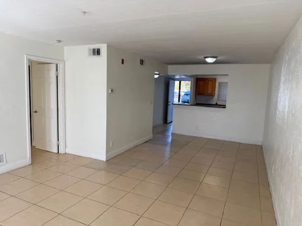 900 S Peninsula Dr, Daytona Beach, FL