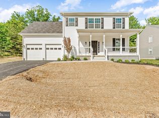 22621 Woods Ln, Lexington Park, MD 20653