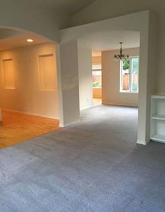 4th image of 23305-23357 NE 8th St