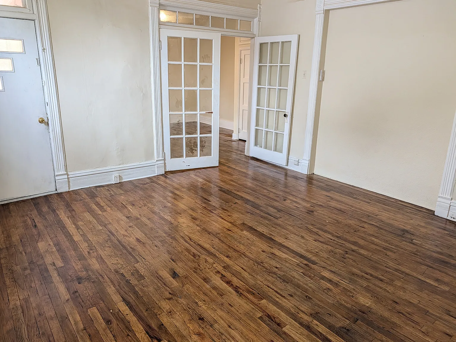 1 bed, 700 sqft, $850 — Photo 3