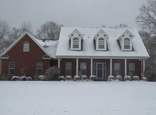 216 Plantation Dr, Killen, AL 35645