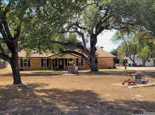 91 Pulliam Dr, Pleasanton, TX 78064