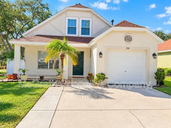516 Cape Cod Cir, Valrico, FL 33594
