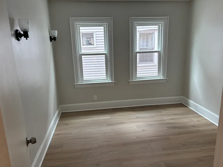 39 Kimmel Ave #1 — Photo 8