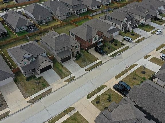 5th image of 21323 Tropisea Dr