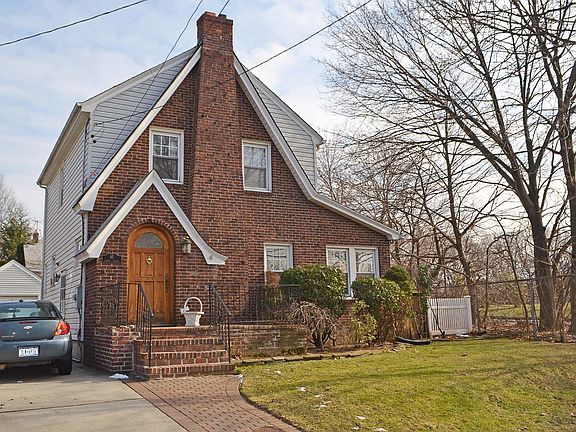 2nd image of 95 Clover Ave