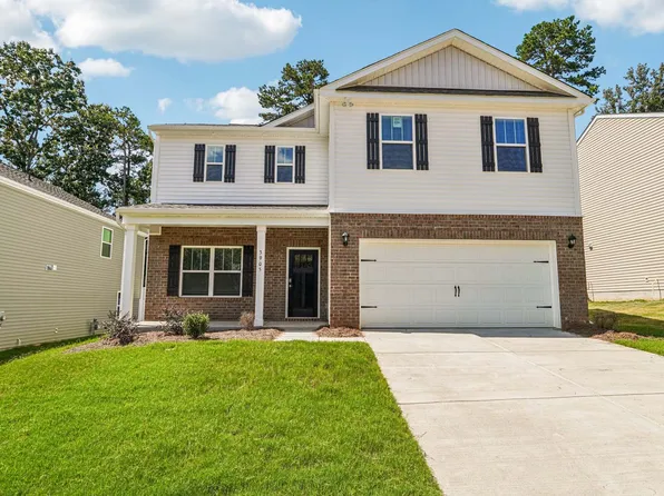 3600 Cramer Creek Dr, Gastonia, NC 28056