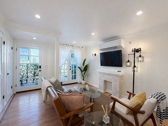 5th image of 1144 15th St #108