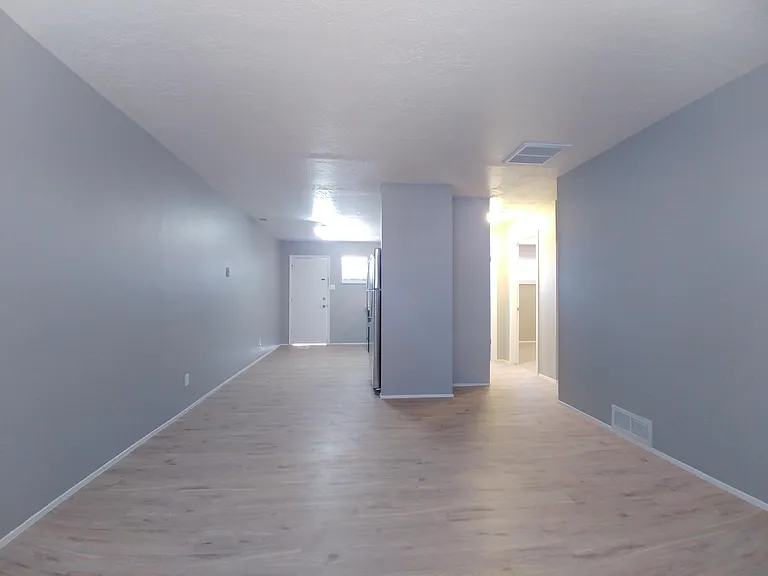 Contemporary, Loaded 2 Bed 2 Bath Apartment on Conchas Park — Photo 19