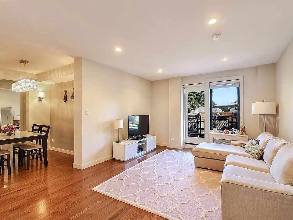 1st image of 8710 51st Ave APT 5U