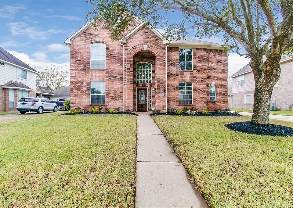 1st image of 3408 Castle Pond Ct