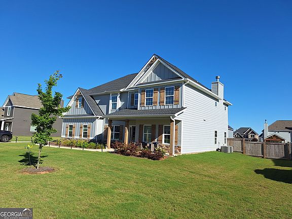 2nd image of 420 Cambrian Dr
