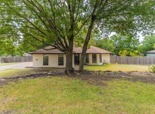 311 Lonquist Rd, Midlothian, TX 76065