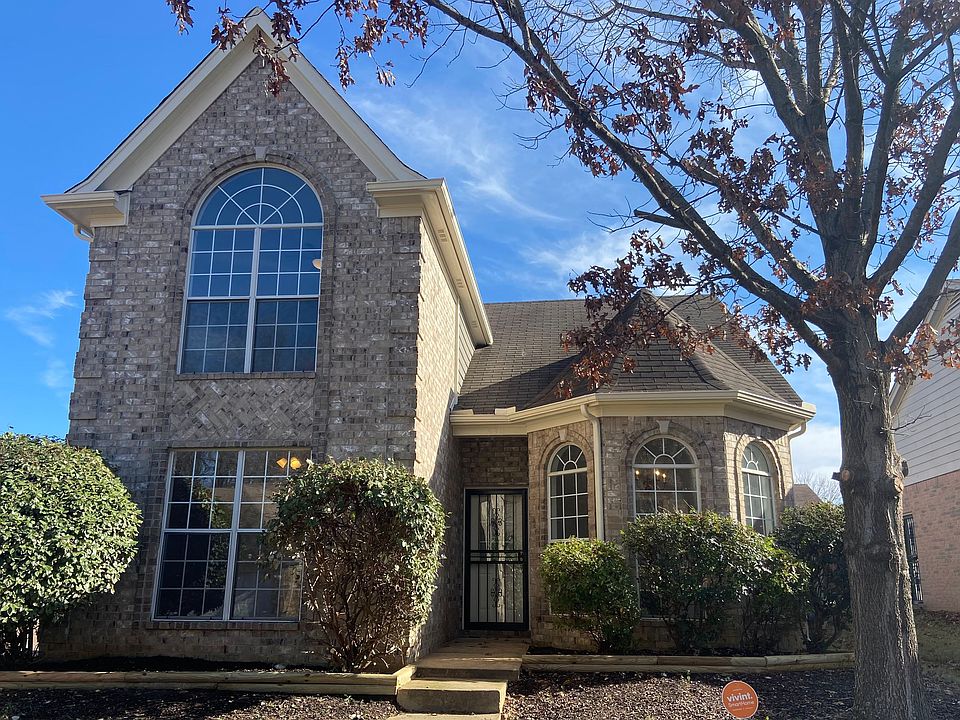 1st image of 936 Spanish Trail Ln