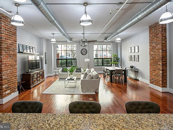 2nd image of 1600 Clarendon Blvd #W106