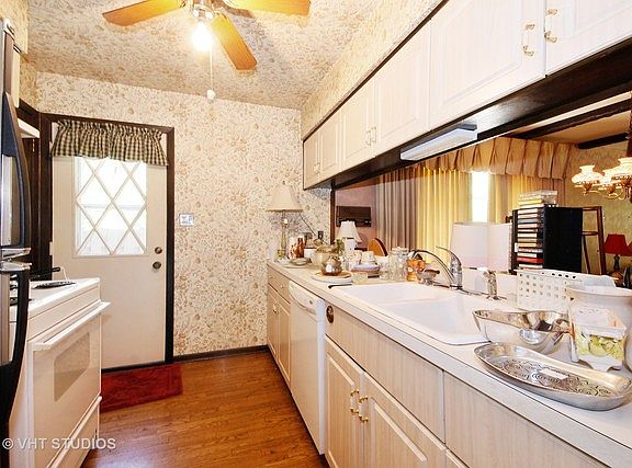 4th image of 21 Sorrento Dr #21