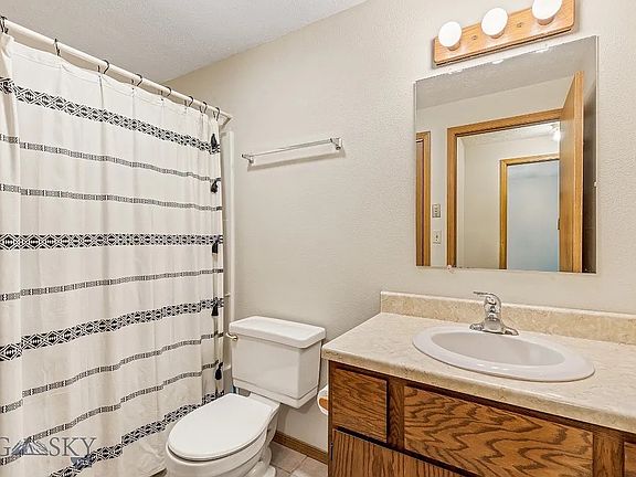4th image of 719 S Church Ave APT 10