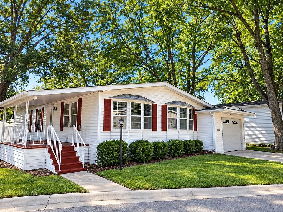 1st image of 1110 Lakeview Rd #179