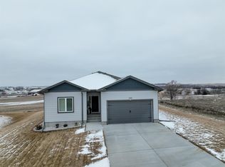 1005 S Ingram St, Madison, NE 68748