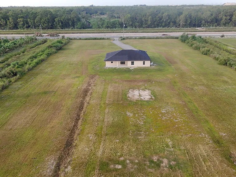 20365 Marie Ct — Photo 35