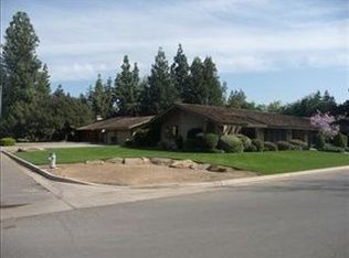 7248 N Dewey Ave, Fresno, CA