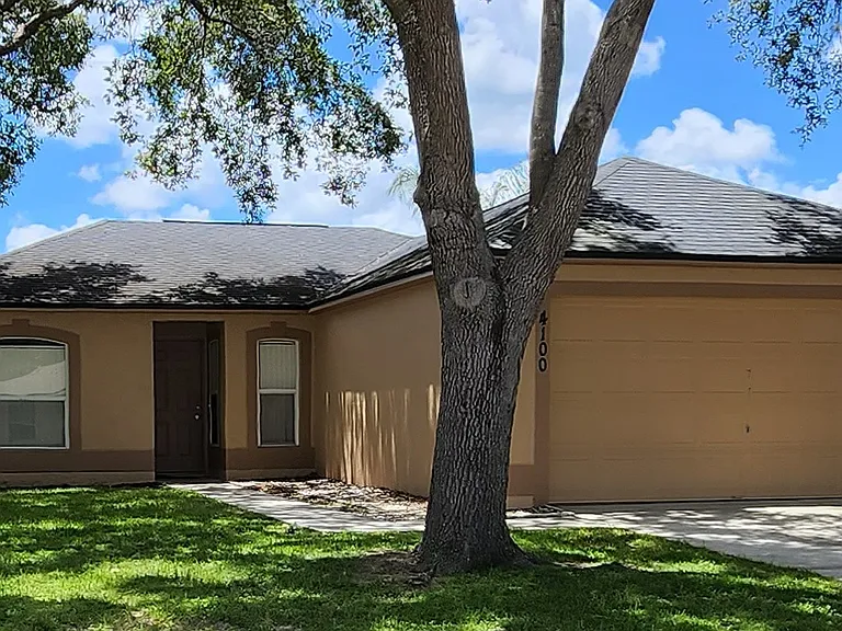 4100 Mendenwood Ln — Photo 1