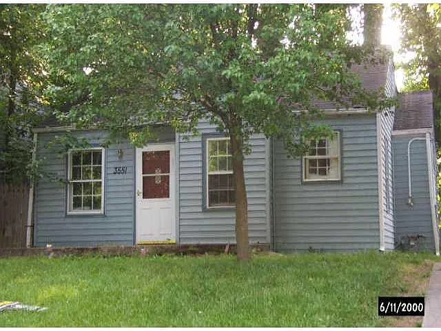 3551 N Caroline Ave photo 1