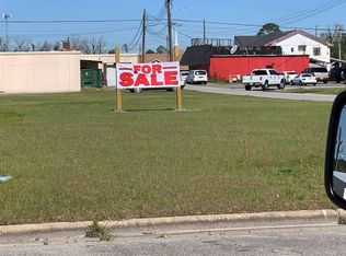 229 N Macon St, Jesup, GA 31545