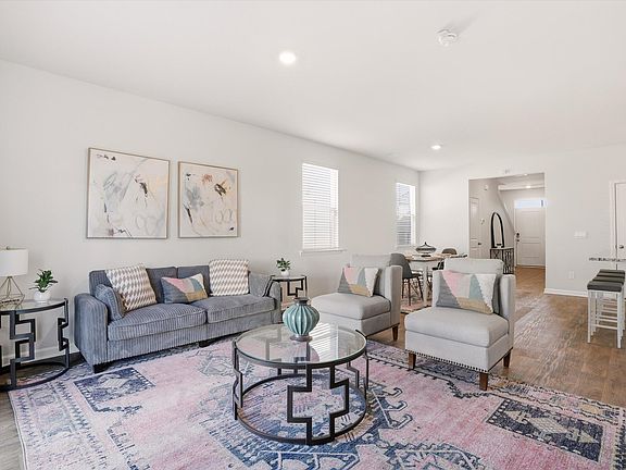 2nd image of 123 Horizon Ridge Dr