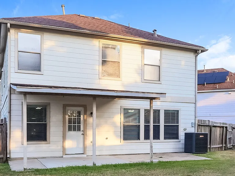 6403 Misty Brook Bend Ct — Photo 17