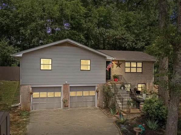 209 Cinderella Dr, Flintstone, GA 30725