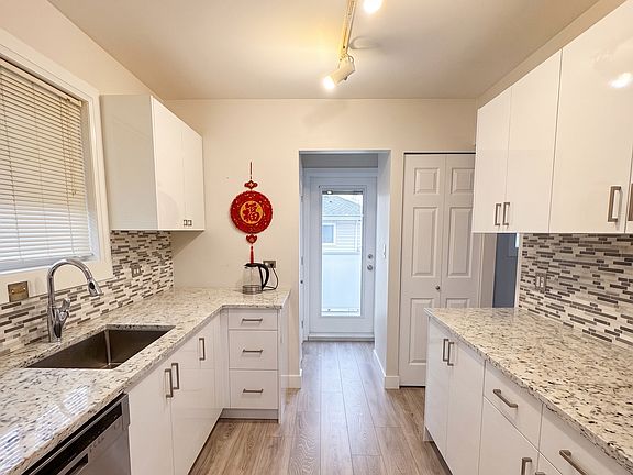 5th image of 1765 Bowser Ave #9