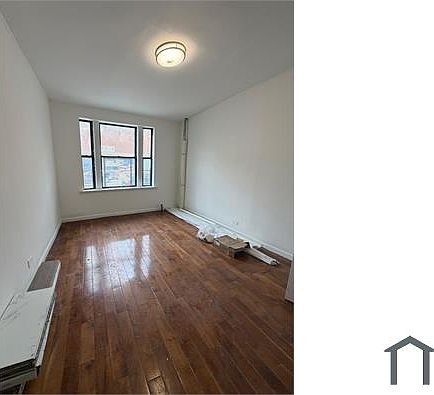 5th image of 472 Herzl St APT 2R