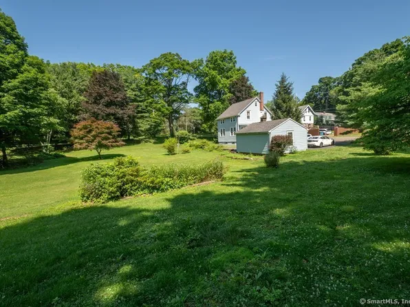 355 & 166 Evergreen & Forest Avenue, Hamden, CT 06518