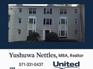 808 S Arlington Mill Dr #9-202, Arlington, VA