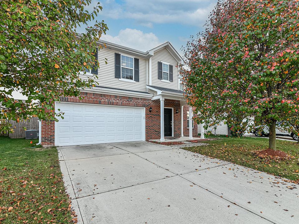 1st image of 971 Retford Dr