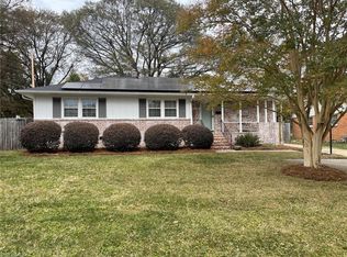 2306 Chatham Dr, Greensboro, NC 27408