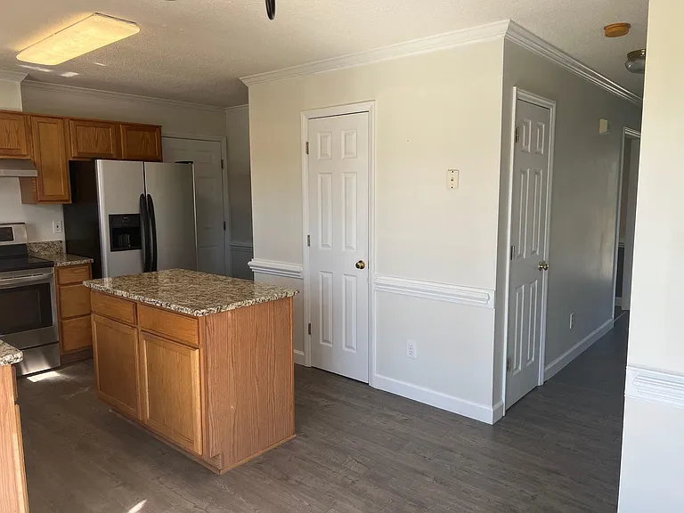 4300 Riverport Rd — Photo 13