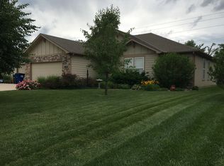 213 Campbell Dr, Lawrence, KS 66049