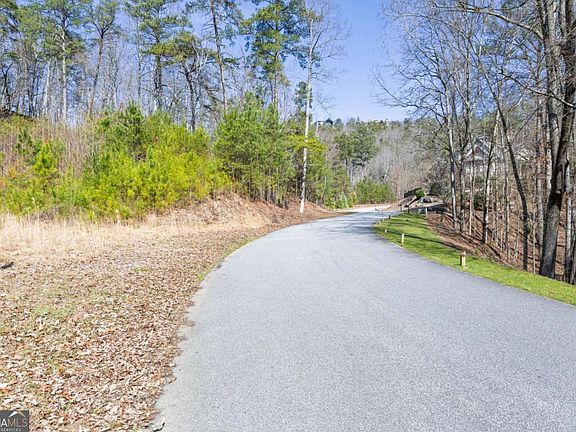 5th image of 53 Somerset Ln