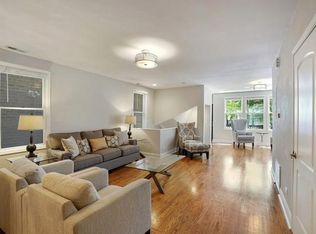 2440 N Ashland Ave #1F, Chicago, IL 60614