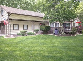 608 N River Rd, McHenry, IL 60051