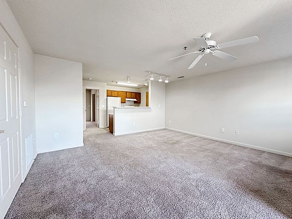 5th image of 19360 Chelsey Dr