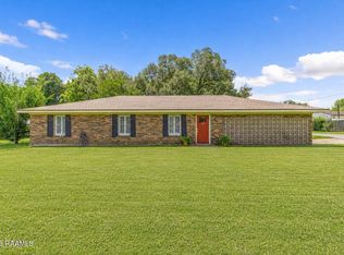 301 Clause Ln, Lafayette, LA 70507