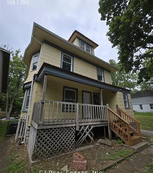 411 Askew Ave — Photo 2