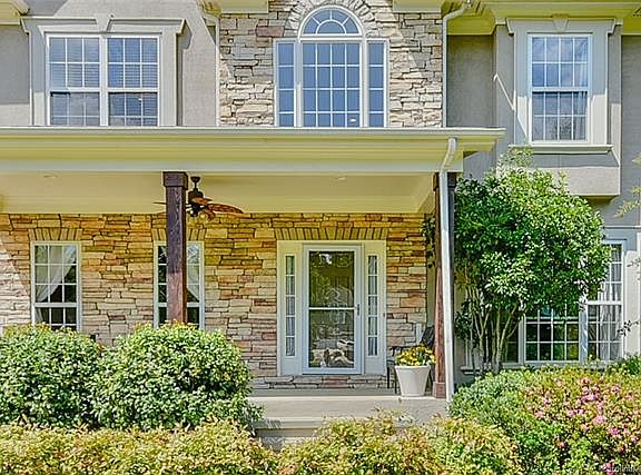3rd image of 21417 Crown Lake Dr