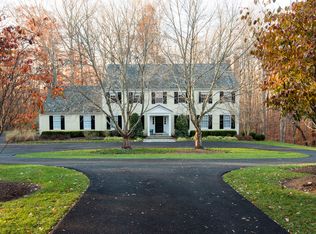 11105 Cripplegate Rd, Potomac, MD 20854