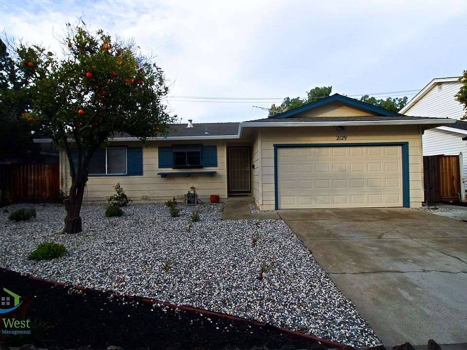 1st image of 2129 Amberwood Ln